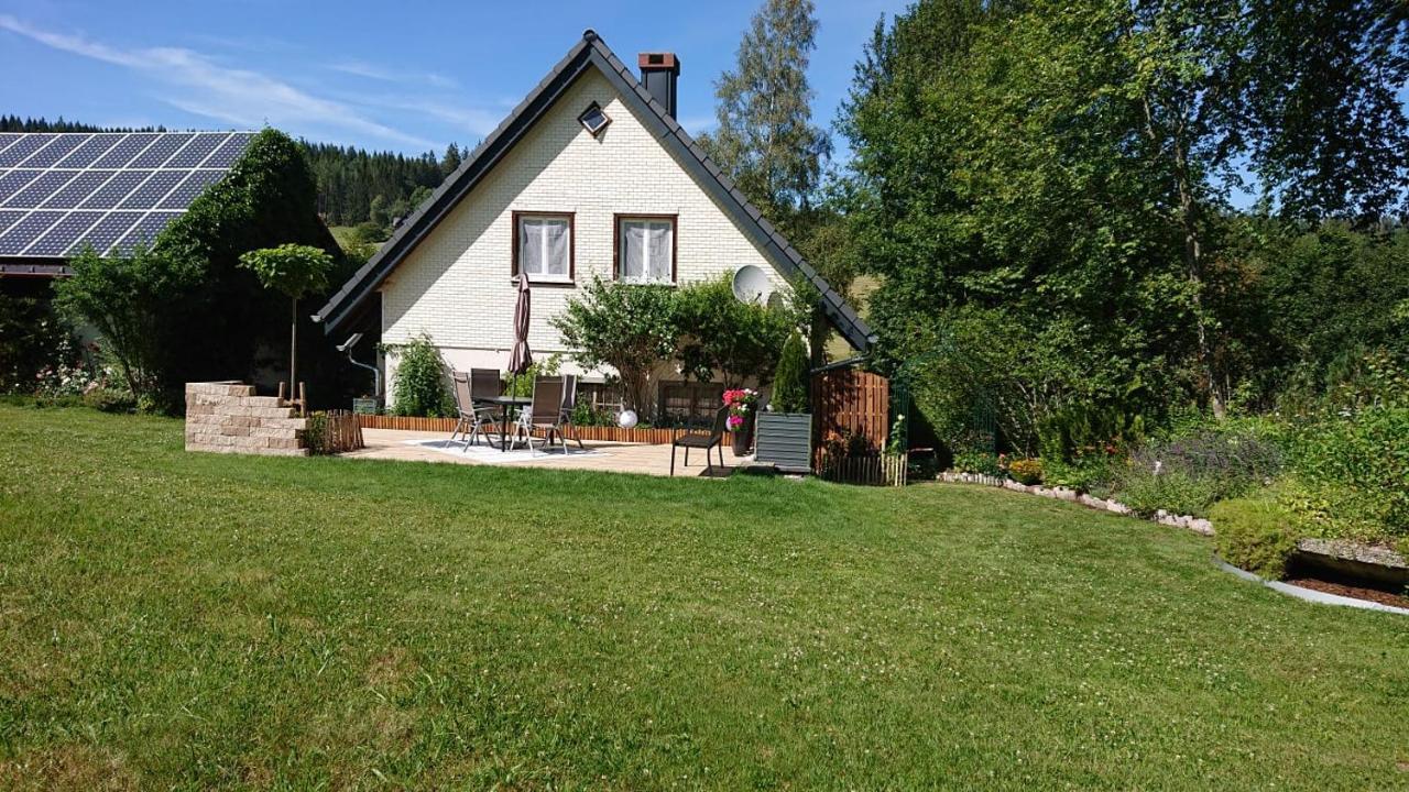 Ferienwohnung Schwarzwaldhof ทิทิเซ-นอยชตัดท์ ภายนอก รูปภาพ